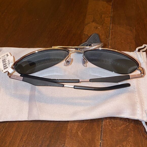 Ray-Ban RB3519 Polished Gunmetal Pilot Frames Sunglasses NWT $198 - Picture 6 of 7